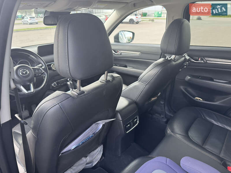 Внедорожник / Кроссовер Mazda CX-5 2017 в Киеве