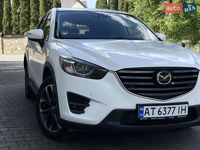 Внедорожник / Кроссовер Mazda CX-5 2015 в Надворной