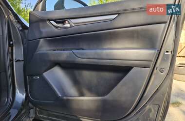 Позашляховик / Кросовер Mazda CX-5 2019 в 