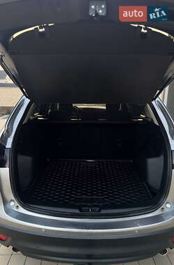 Позашляховик / Кросовер Mazda CX-5 2014 в 