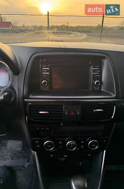 Позашляховик / Кросовер Mazda CX-5 2014 в 