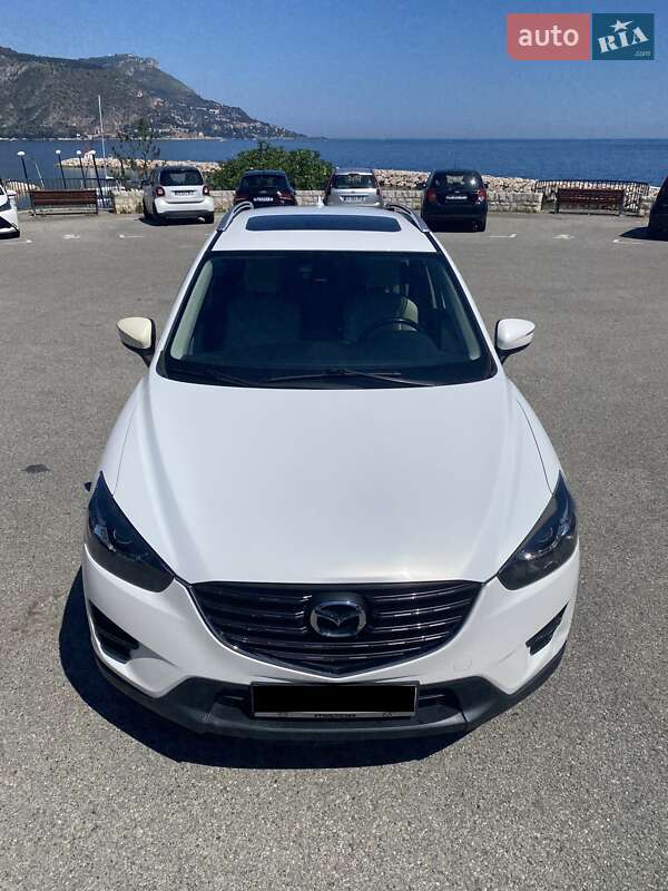 Позашляховик / Кросовер Mazda CX-5 2015 в 