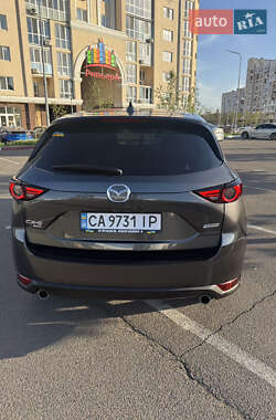 Внедорожник / Кроссовер Mazda CX-5 2018 в 
