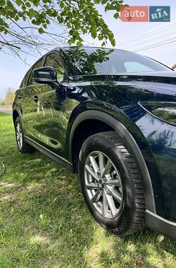 Внедорожник / Кроссовер Mazda CX-5 2023 в 