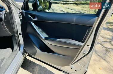 Внедорожник / Кроссовер Mazda CX-5 2014 в 