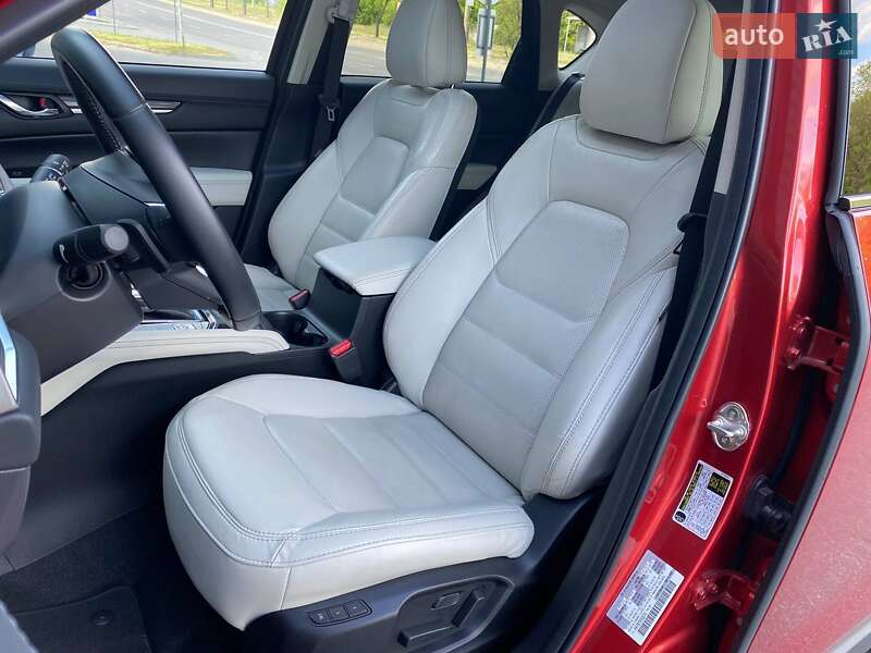 Внедорожник / Кроссовер Mazda CX-5 2021 в Киеве