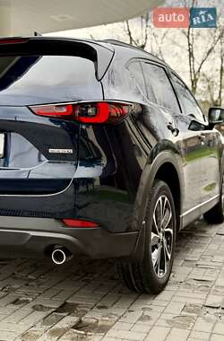 Внедорожник / Кроссовер Mazda CX-5 2023 в 