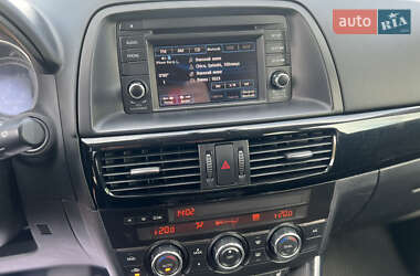 Позашляховик / Кросовер Mazda CX-5 2012 в 