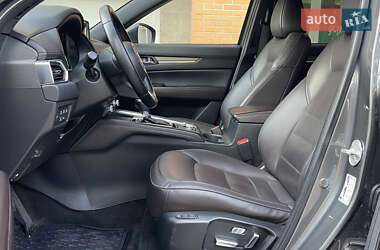 Позашляховик / Кросовер Mazda CX-5 2018 в 