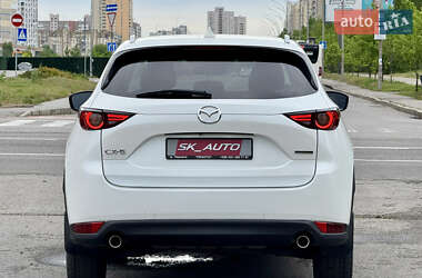 Позашляховик / Кросовер Mazda CX-5 2021 в 