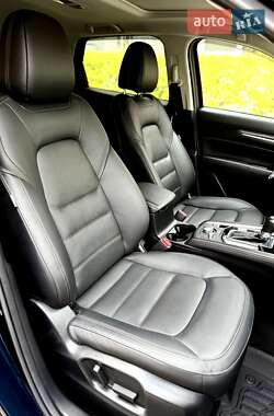 Позашляховик / Кросовер Mazda CX-5 2022 в 