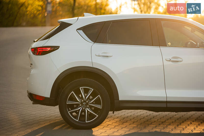 Внедорожник / Кроссовер Mazda CX-5 2017 в Хмельницком