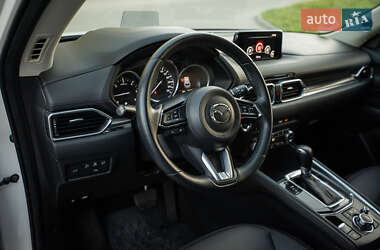 Внедорожник / Кроссовер Mazda CX-5 2017 в 
