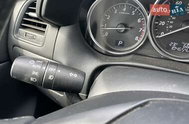 Позашляховик / Кросовер Mazda CX-5 2013 в 
