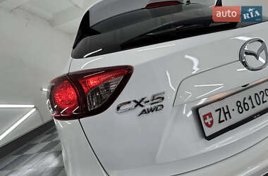 Позашляховик / Кросовер Mazda CX-5 2013 в 