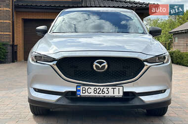 Внедорожник / Кроссовер Mazda CX-5 2017 в 