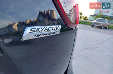 Внедорожник / Кроссовер Mazda CX-5 2012 в 