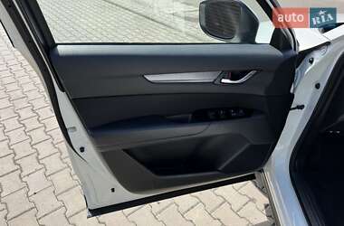 Позашляховик / Кросовер Mazda CX-5 2017 в 