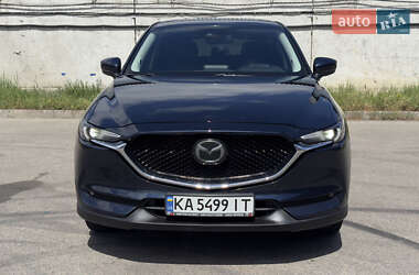 Позашляховик / Кросовер Mazda CX-5 2018 в 