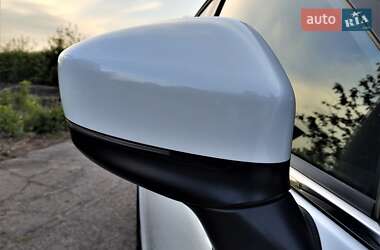 Позашляховик / Кросовер Mazda CX-5 2020 в 