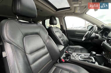 Позашляховик / Кросовер Mazda CX-5 2017 в 