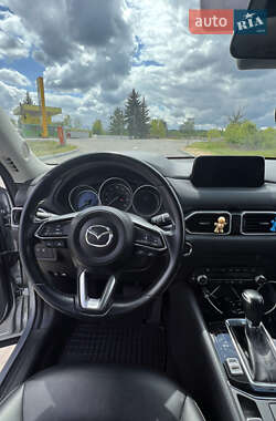 Внедорожник / Кроссовер Mazda CX-5 2018 в 
