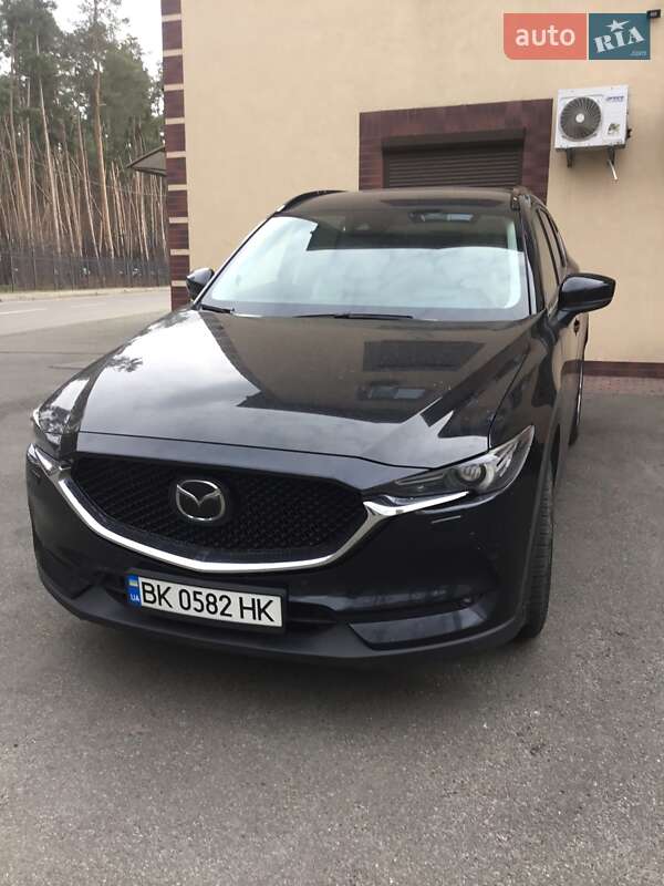 Внедорожник / Кроссовер Mazda CX-5 2017 в 