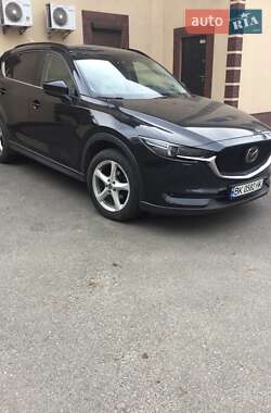Внедорожник / Кроссовер Mazda CX-5 2017 в 
