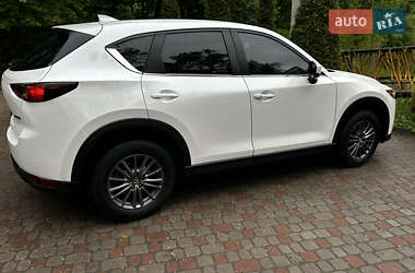 Позашляховик / Кросовер Mazda CX-5 2020 в 
