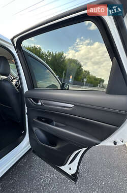 Внедорожник / Кроссовер Mazda CX-5 2023 в 