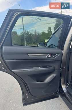 Внедорожник / Кроссовер Mazda CX-5 2018 в 