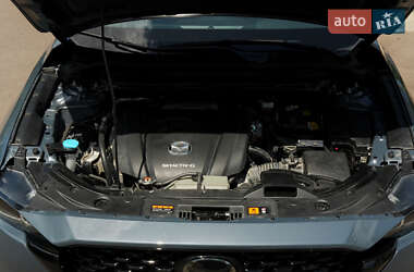 Позашляховик / Кросовер Mazda CX-5 2021 в 