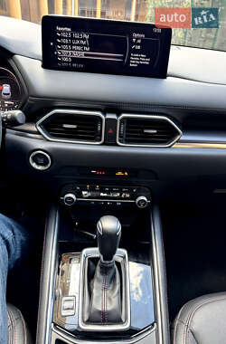 Позашляховик / Кросовер Mazda CX-5 2023 в 