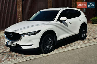 Внедорожник / Кроссовер Mazda CX-5 2017 в 