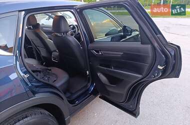 Внедорожник / Кроссовер Mazda CX-5 2017 в 