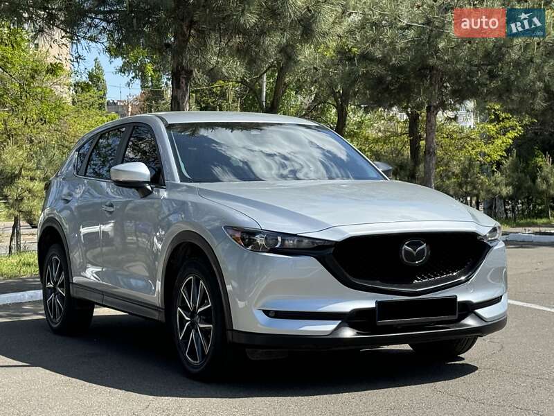 Внедорожник / Кроссовер Mazda CX-5 2018 в 
