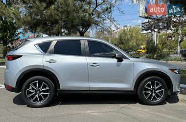 Внедорожник / Кроссовер Mazda CX-5 2018 в 
