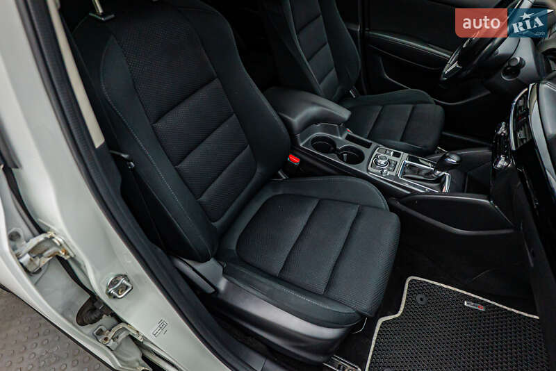 Внедорожник / Кроссовер Mazda CX-5 2015 в Киеве