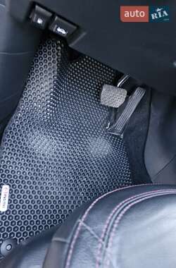 Позашляховик / Кросовер Mazda CX-5 2022 в 