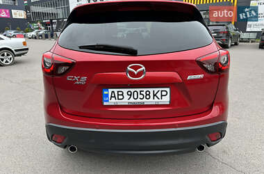 Позашляховик / Кросовер Mazda CX-5 2016 в 
