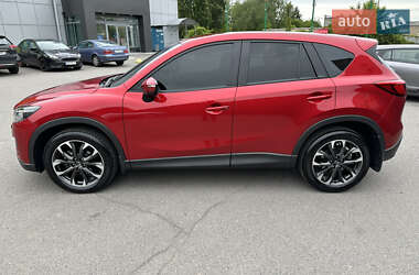 Позашляховик / Кросовер Mazda CX-5 2016 в 