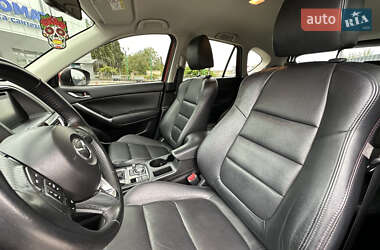 Позашляховик / Кросовер Mazda CX-5 2016 в 