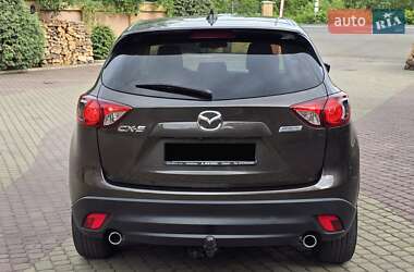 Внедорожник / Кроссовер Mazda CX-5 2015 в 