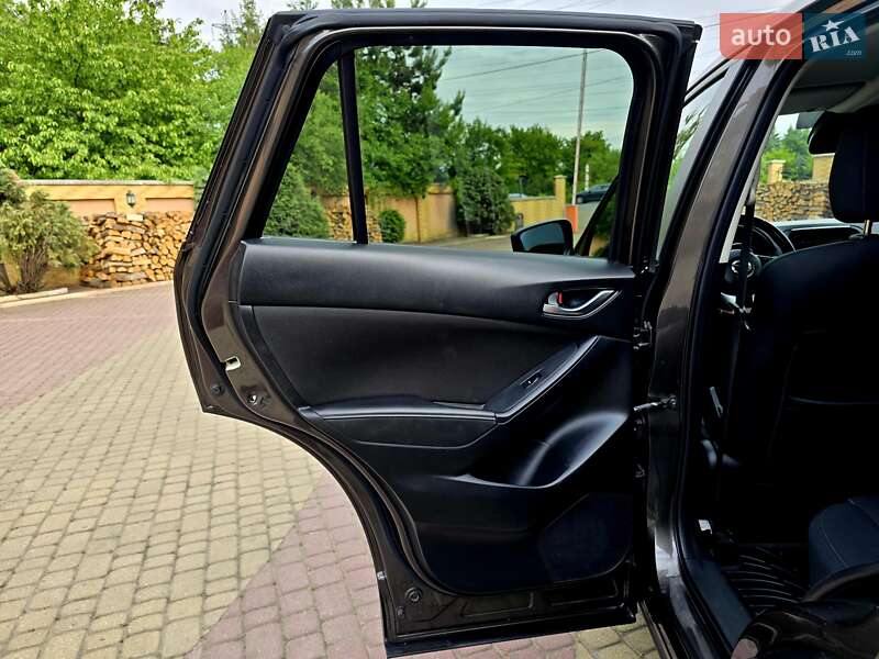 Внедорожник / Кроссовер Mazda CX-5 2015 в Мукачево