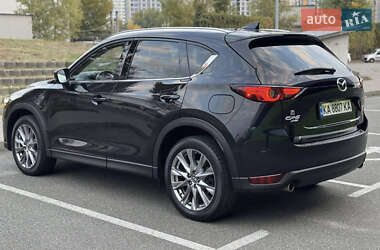 Внедорожник / Кроссовер Mazda CX-5 2018 в 