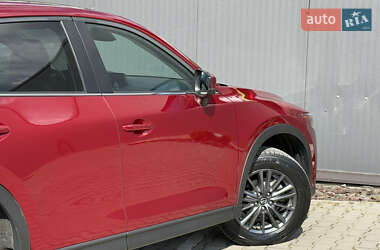 Позашляховик / Кросовер Mazda CX-5 2019 в 