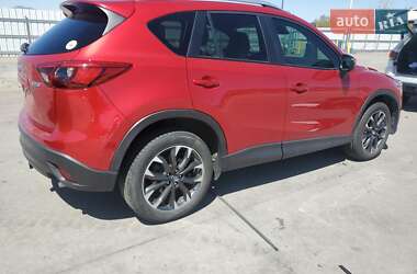 Позашляховик / Кросовер Mazda CX-5 2016 в 