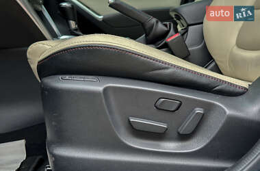 Внедорожник / Кроссовер Mazda CX-5 2014 в 