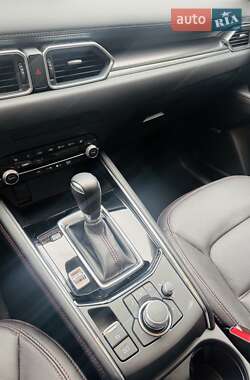Внедорожник / Кроссовер Mazda CX-5 2024 в 
