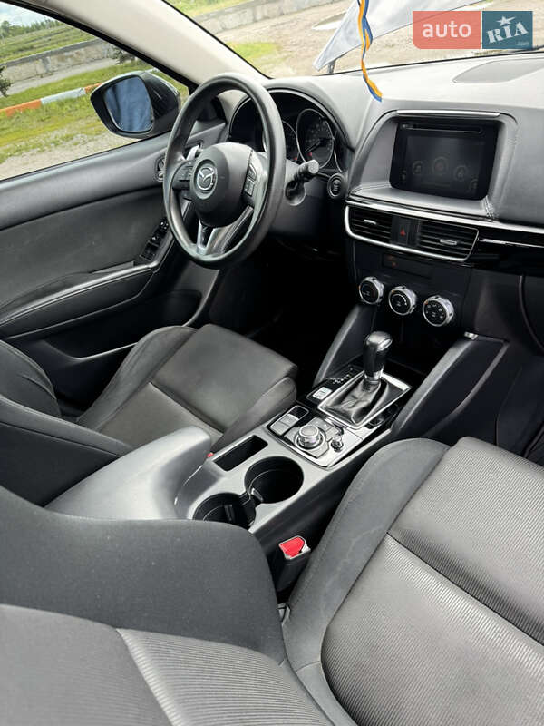 Позашляховик / Кросовер Mazda CX-5 2015 в Києві